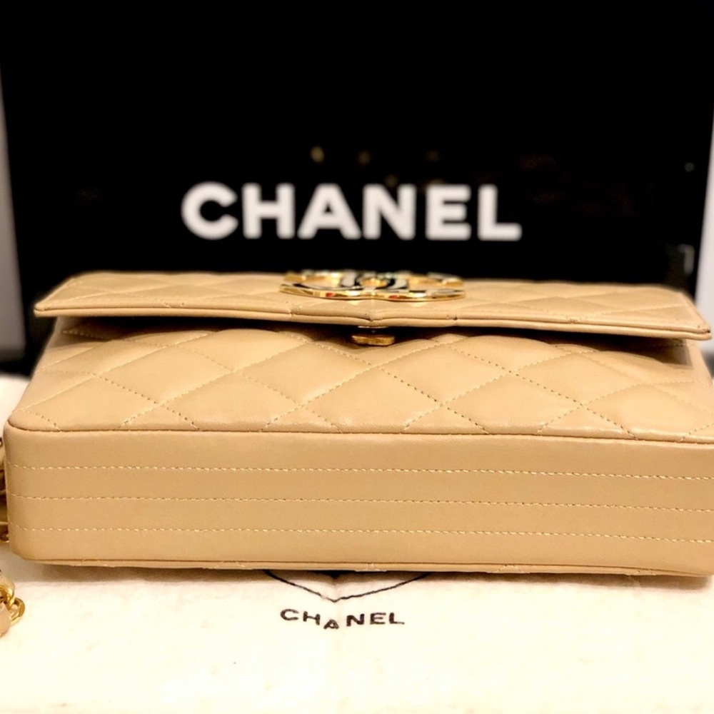 ❗️SOLD💛HOST PICK!💥CHANEL Vintage Quilted CC Bag - Picture 15 of 16